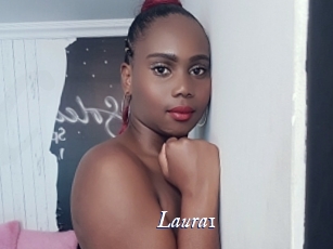 Laura1