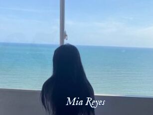 Mia_Reyes Cam 5